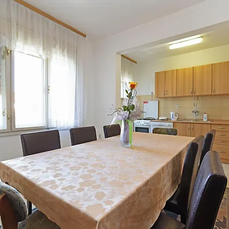 Apartments Josip 74 Pula Exterior photo