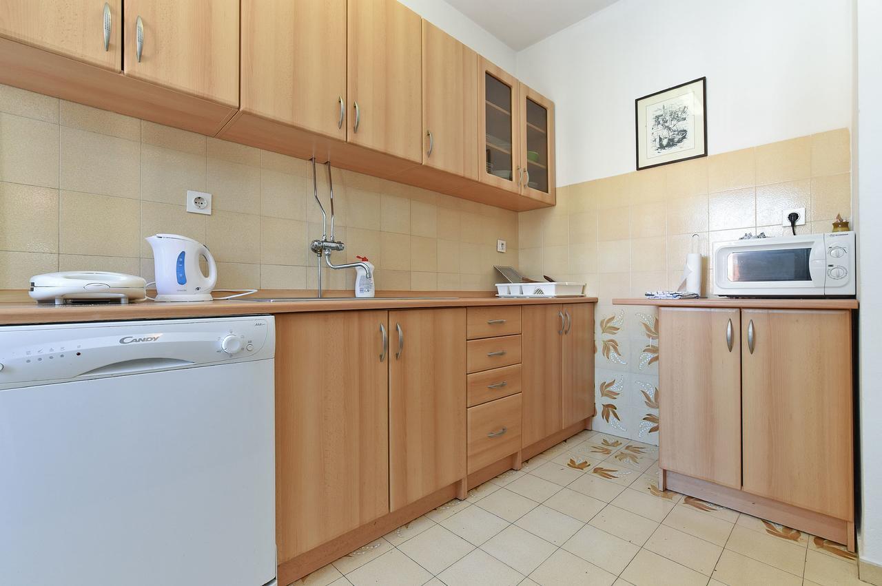Apartment Josip 74