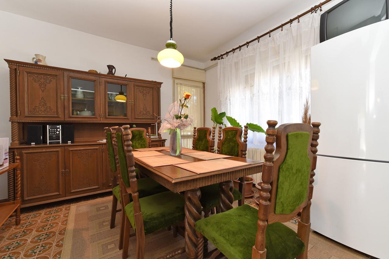 Josip 74 Apartament *