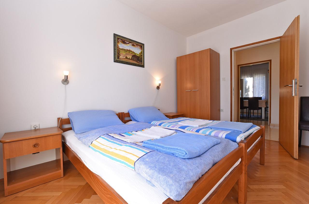 Apartament Josip 74
