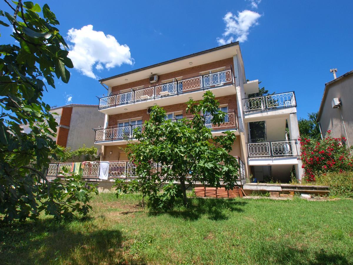 Apartment Josip 74