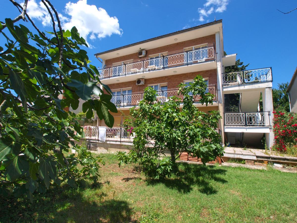 Josip 74 Apartment *